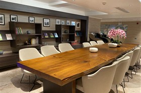 世纪荣耀号游轮寻言书屋