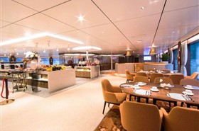 世纪荣耀号游轮帕沃利昂餐厅