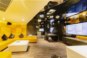 世纪荣耀号游轮KTV