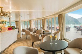 世纪荣耀号游轮荣耀俱乐部