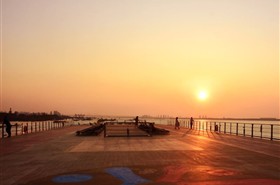 世纪传奇号游轮阳光甲板