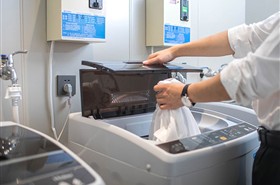 世纪绿洲号游轮洗衣房