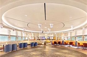 世纪绿洲号游轮H2O酒吧