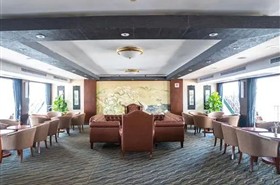 美维凯珍号游轮望江厅