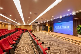 美维凯璇号游轮电影院