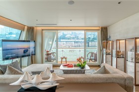 世纪江山如诗游轮大包房（8-10人）