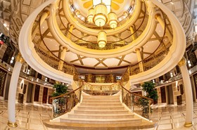 长江奇迹号游轮游轮大厅