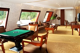 黄金5号游轮会客厅