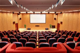 黄金6号游轮大型双层影剧院