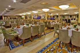 长江奇迹号游轮宴江潮餐厅