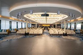 星际雅典娜号游轮多功能厅