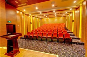 长江记忆号游轮大型双层影剧院