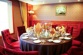 总统六号游轮VIP餐厅