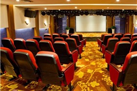 总统七号游轮电影院