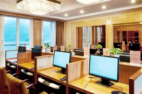 星际水晶号游轮网吧