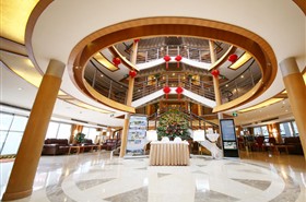 星际领航号游轮游轮大堂