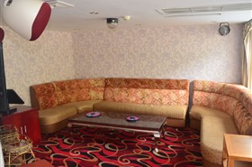 华夏五号游轮ktv