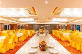 皇家星光号游轮餐厅