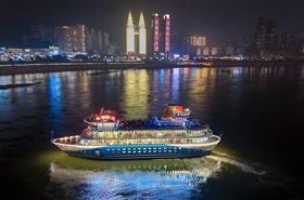 重庆两江夜景游船游轮阳光夹板