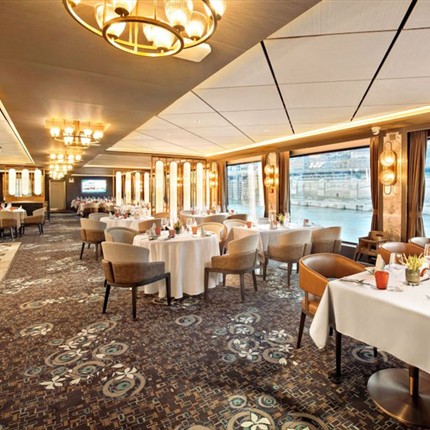 三峡世纪绿洲号游轮