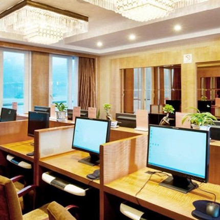 三峡星际水晶号游轮