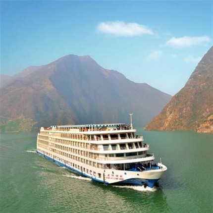 三峡星际领航号游轮