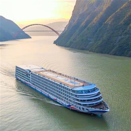 三峡华夏三号游轮